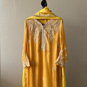 Agha Noor -3 piece suit